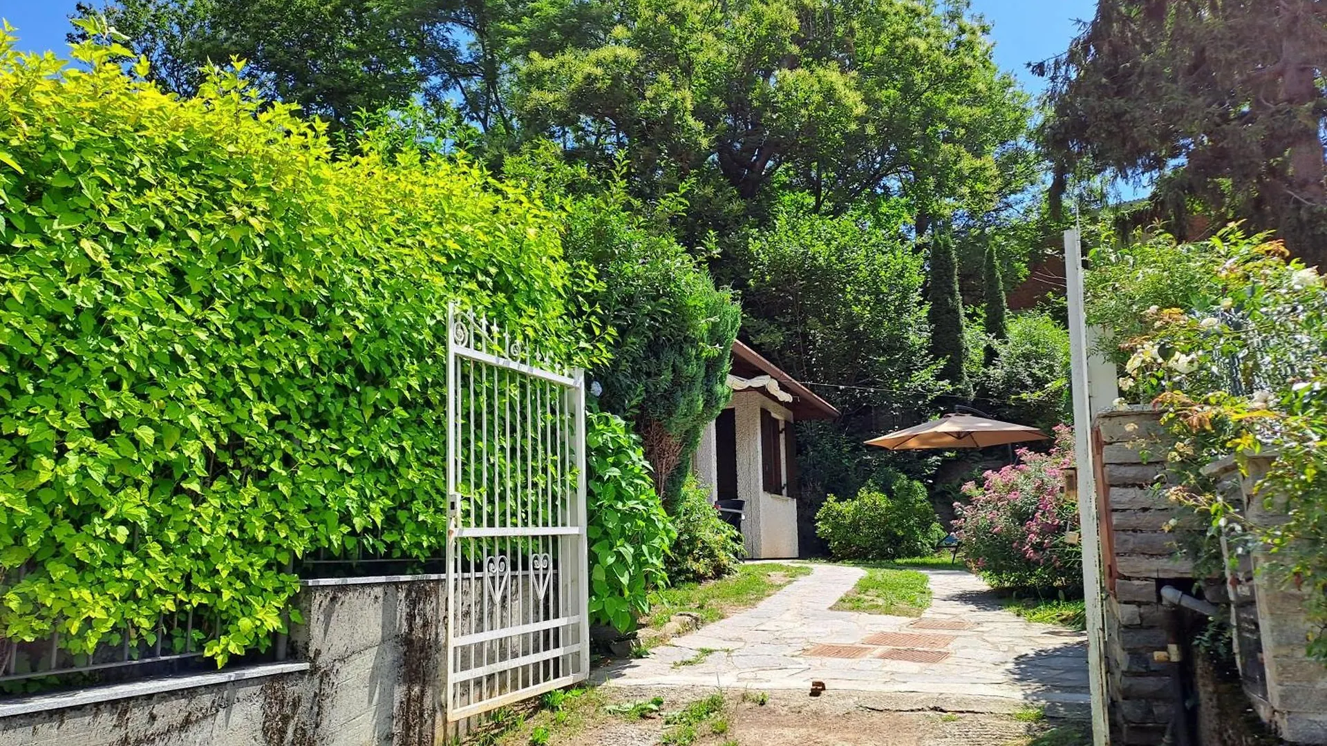 Holiday home Villetta Singola Con Giardino Cottage Ghisallo Zona Bellagio Magreglio Italy